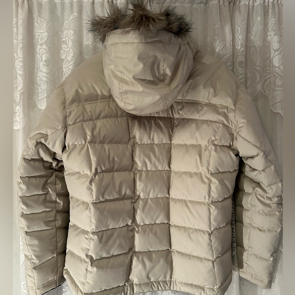 Sorel Down Puffer Jacket Women’s XL Beige Faux Fur Hood Quilted Winter Coat - Picture 3 of 11